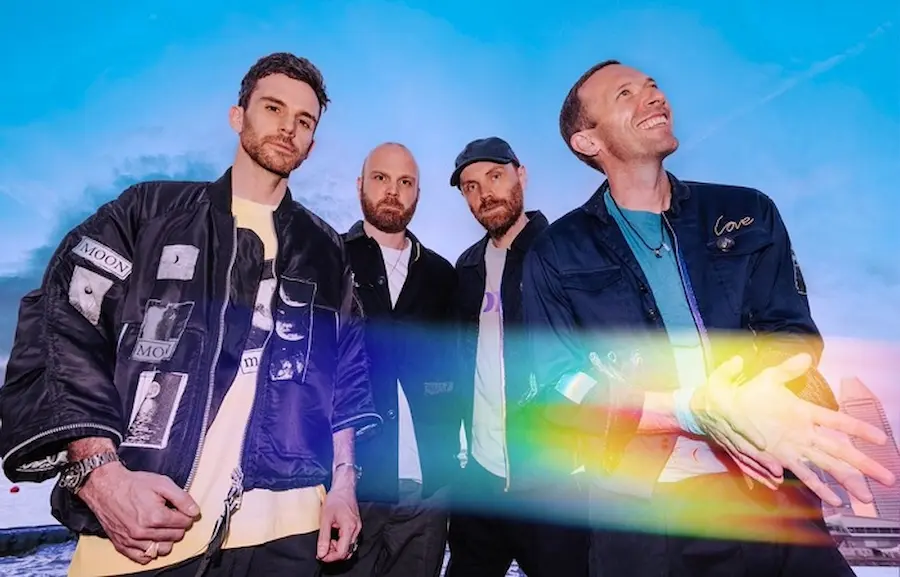 Coldplay - feelslikeimfallinginlove Image