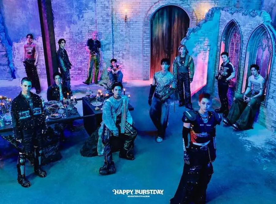 SEVENTEEN image