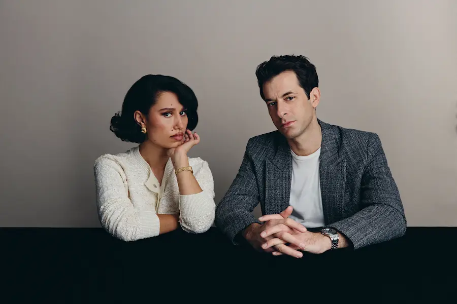 Mark Ronson, RAYE「Suzanne」