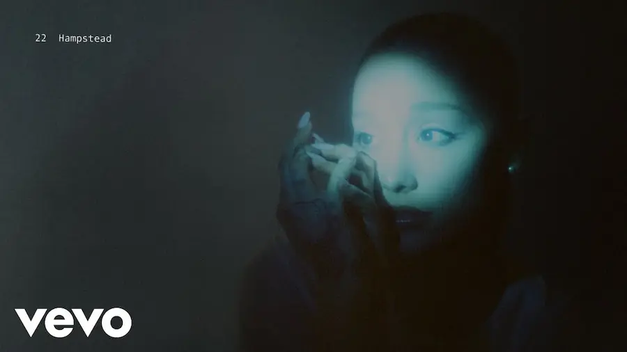 Ariana Grande - Hampstead