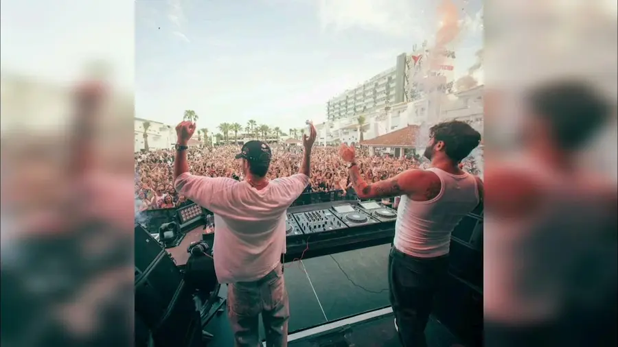 The Chainsmokers image