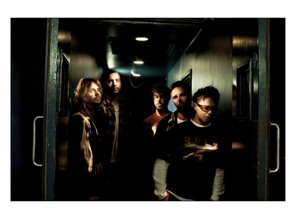 Nothing But Thieves - Evolution